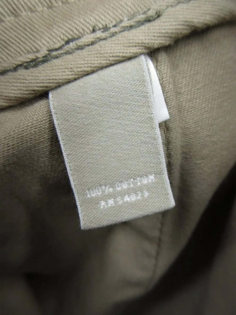 Banana Republic Shorts 44 Khaki Garment Dye Relaxed Chino Canvas NEW